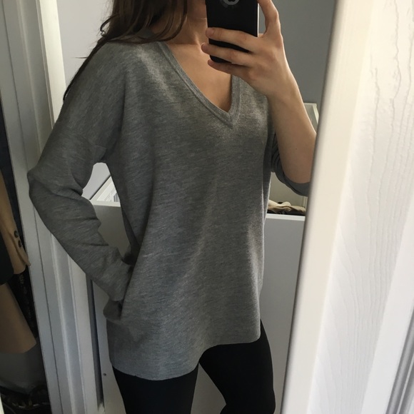 J. Crew Tops - J.crew sweater with pockets